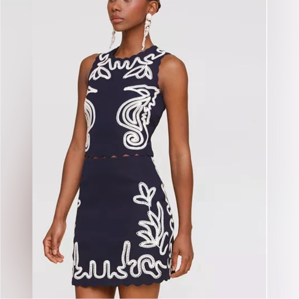 NWT Avec Les Filles Seahorse Embroidery Sleeveless Shell Navy & White Set M/6 - Picture 2 of 12